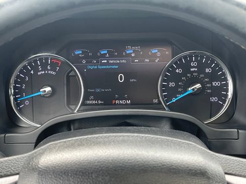 Used 2019 Ford Expedition Platinum AWD/4WD image 21