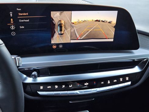 New 2025 Cadillac Lyriq Sport image 19