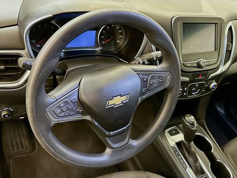 Used 2021 Chevrolet Equinox LT w/ LPO, Cargo Package image 18