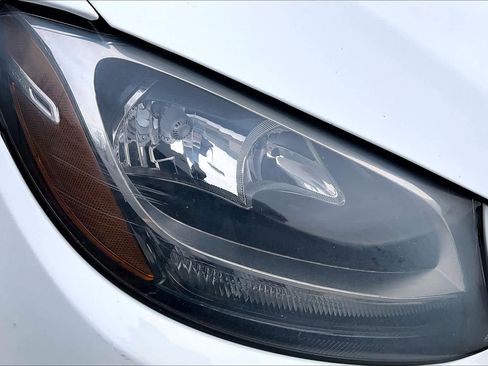 Used 2018 Mercedes-Benz C 300 4MATIC Sedan image 26