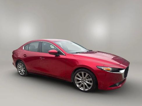Used 2020 MAZDA MAZDA3 Sedan w/ Preferred Package image 1