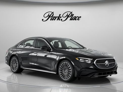 Used 2026 Mercedes-Benz E 350 Sedan image 32