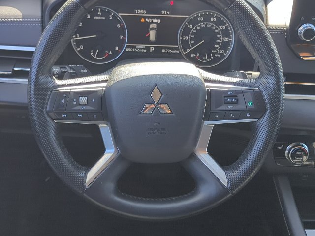 Used 2024 Mitsubishi Outlander AWD image 8