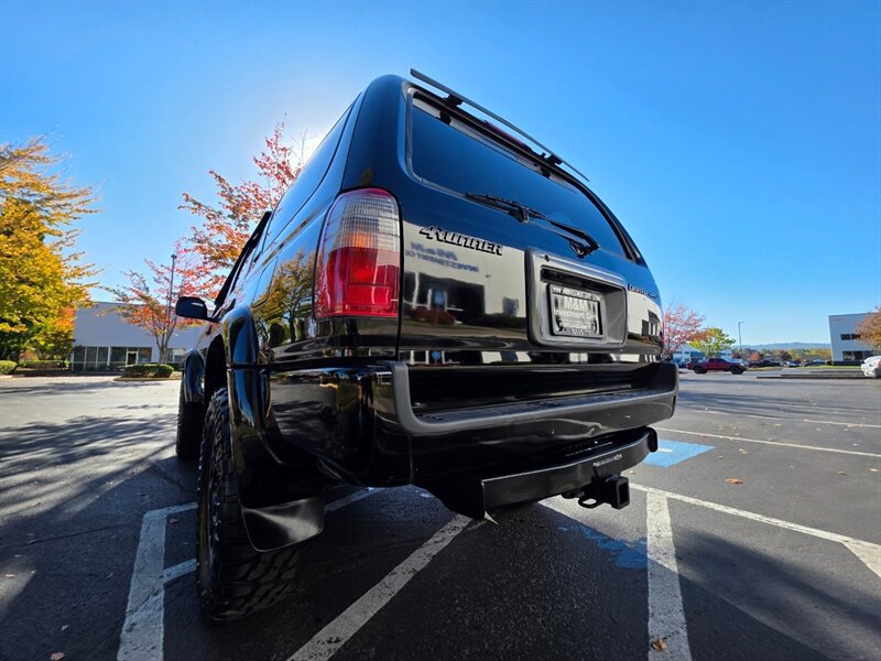 Used 2000 Toyota 4Runner Limited AWD/4WD image 12