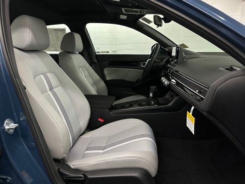 New 2026 Honda Civic FWD Hybrid Sedan image 31