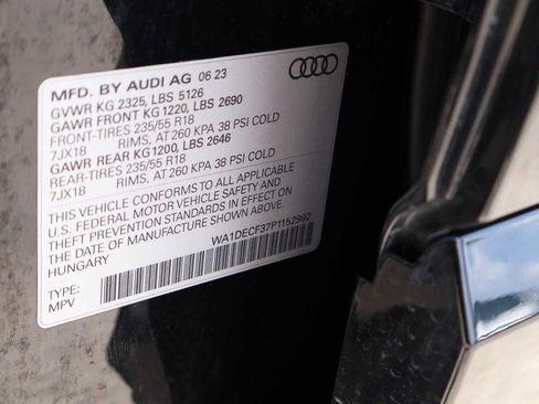 Used 2023 Audi Q3 2.0T Premium AWD/4WD image 21