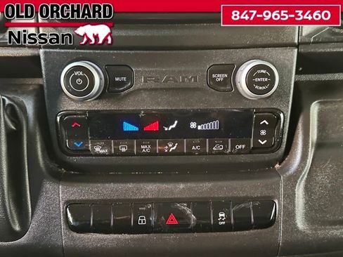 Used 2024 RAM ProMaster 2500 image 16