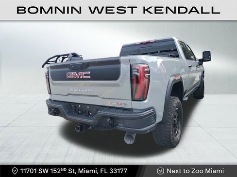 Used 2024 GMC Sierra 2500 AT4X w/ AT4X AEV Edition image 12