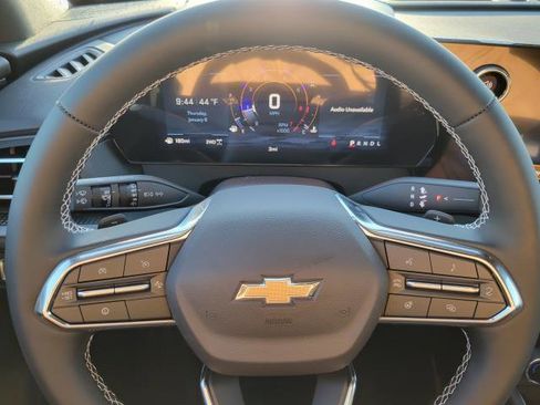 New 2026 Chevrolet Traverse LT w/ Sun and Wheel Package image 10