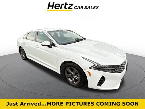 Used 2023 Kia K5 LXS FWD image 1