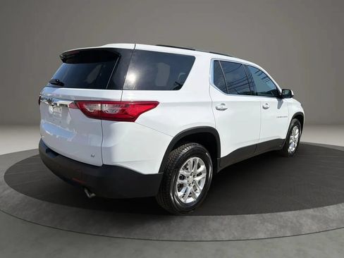 Used 2019 Chevrolet Traverse LT AWD/4WD image 5