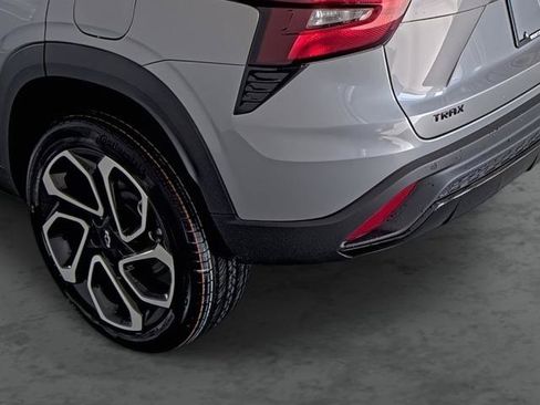 New 2026 Chevrolet Trax RS w/ Driver Confidence Package image 9