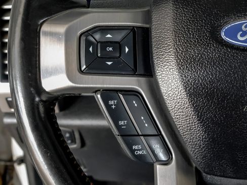 Used 2021 Ford F350 Platinum w/ FX4 Off-Road Package AWD/4WD image 16