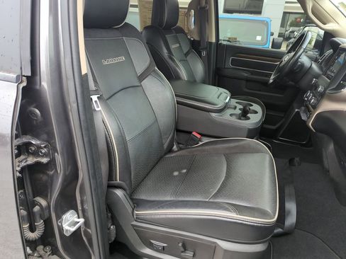Used 2022 RAM 2500 Laramie AWD/4WD image 35