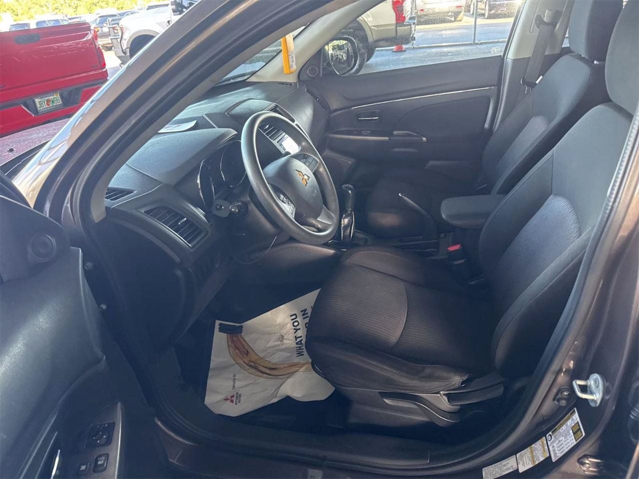 Used 2018 Mitsubishi Outlander Sport ES FWD image 14