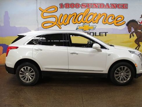 Used 2018 Cadillac XT5 Luxury w/ Driver Awareness Package AWD/4WD image 1