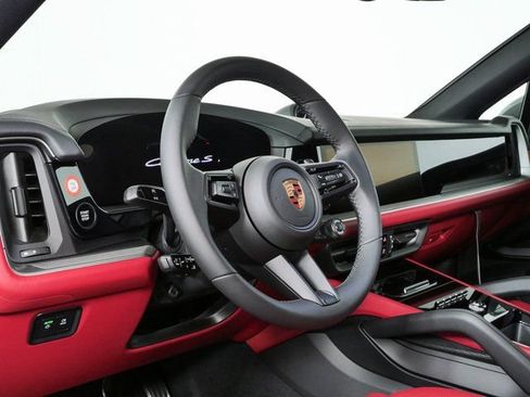 New 2026 Porsche Cayenne S AWD/4WD image 4