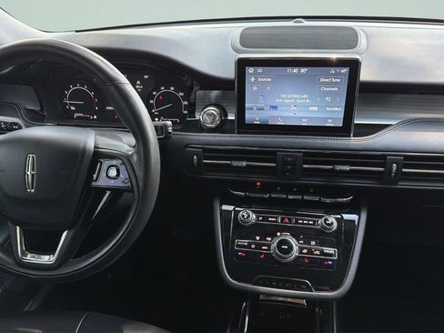 Used 2021 Lincoln Corsair FWD image 18