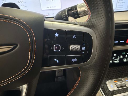 New 2026 Genesis GV70 3.5T Sport Prestige image 27