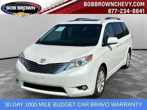 Used 2015 Toyota Sienna XLE Premium AWD/4WD image 1