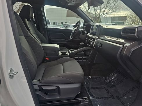 Certified 2024 Toyota Tacoma SR5 image 11