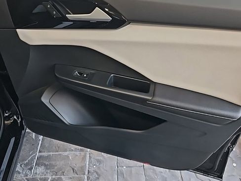 New 2026 Volkswagen Taos S AWD/4WD image 11