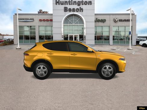 New 2023 Dodge Hornet GT Plus w/ Track Pack image 9