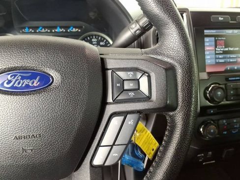 Used 2015 Ford F150 XLT w/ Equipment Group 302A Luxury AWD/4WD image 16