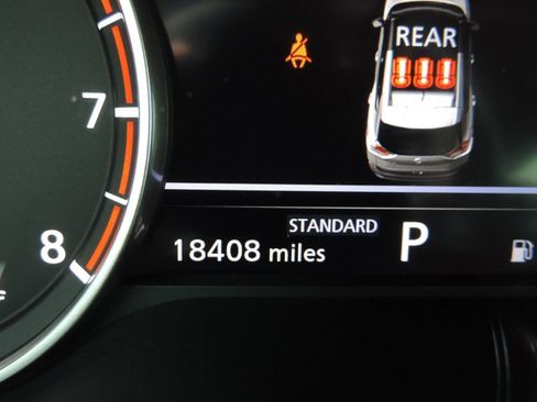 Used 2023 Nissan Rogue SV FWD image 28