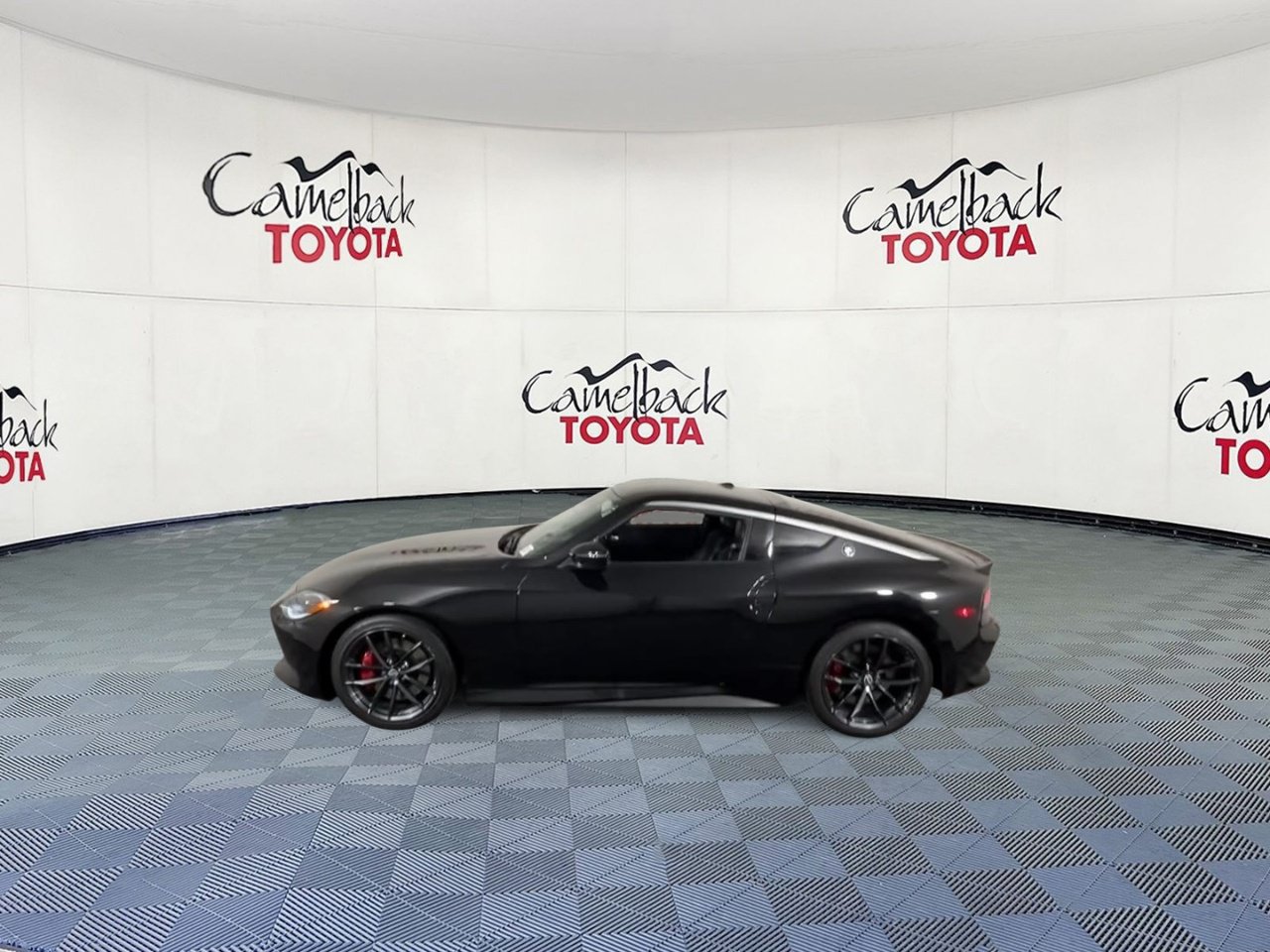 Used 2024 Nissan Z Performance w/ Floor Mat Package RWD image 7
