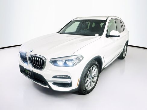 Used 2019 BMW X3 sDrive30i w/ Driving Assistance Package image 3