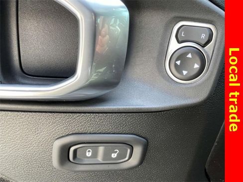 Used 2022 Jeep Gladiator Rubicon w/ Trailer Tow Package image 18