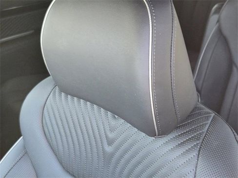 Used 2025 Hyundai Palisade Calligraphy image 16