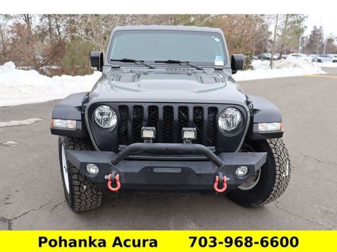 Used 2021 Jeep Gladiator Rubicon image 2