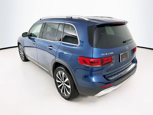 Certified 2023 Mercedes-Benz GLB 250 image 6