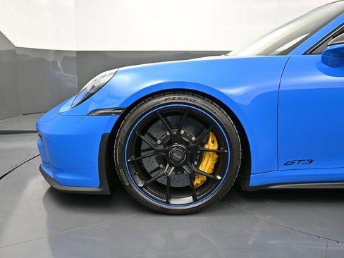 Certified 2022 Porsche 911 GT3 image 12