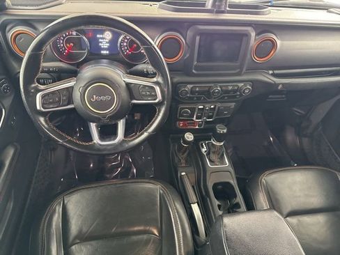 Used 2020 Jeep Gladiator Mojave w/ Trailer Tow Package image 32