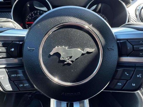 Used 2021 Ford Mustang Coupe RWD image 25