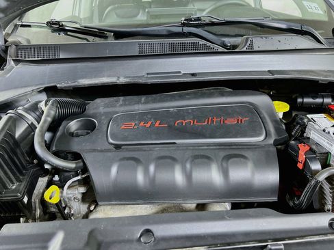 Used 2022 Jeep Compass Latitude AWD/4WD image 27