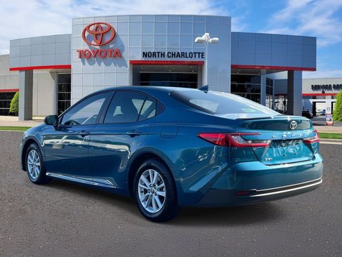 Used 2026 Toyota Camry LE w/ Convenience Package FWD image 4
