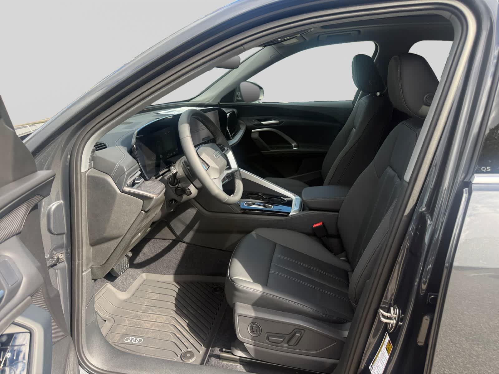 New 2026 Audi Q5 Premium AWD/4WD image 10