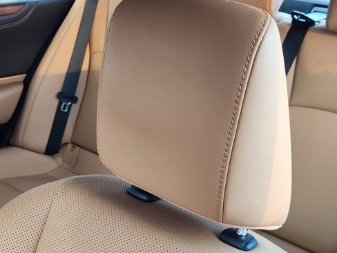 Used 2023 Lexus ES 350 w/ Premium Package image 25