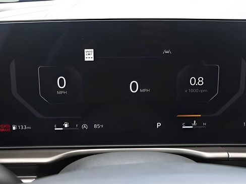 New 2026 Kia Sportage SX FWD image 17