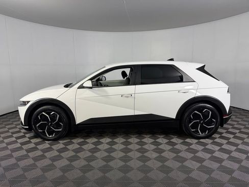 Used 2024 Hyundai Ioniq 5 SEL RWD image 11
