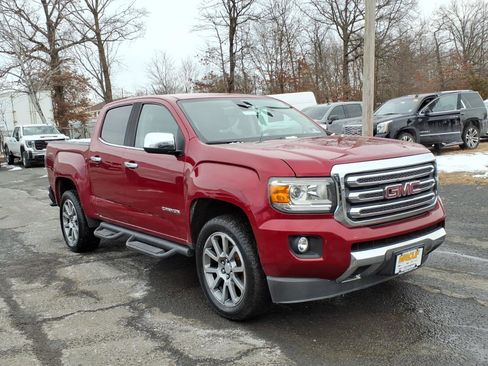 Used 2018 GMC Canyon SLT image 1