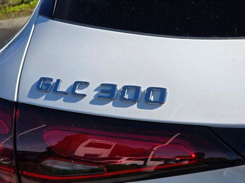 New 2026 Mercedes-Benz GLC 300 4MATIC image 31