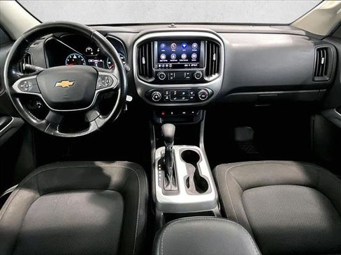 Used 2022 Chevrolet Colorado LT RWD image 16