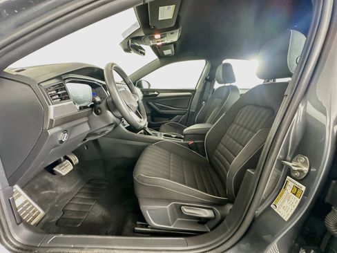 Used 2023 Volkswagen Jetta Sport FWD image 13