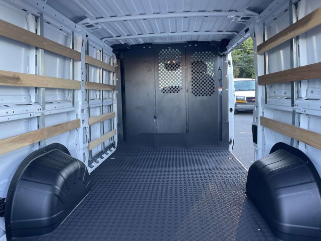 Used 2025 RAM ProMaster 2500 w/ U-Haul Equipment Group FWD image 13