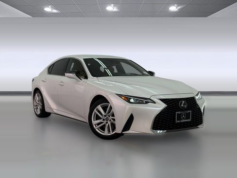 Used 2021 Lexus IS 300 w/ Accessory Package RWD image 6